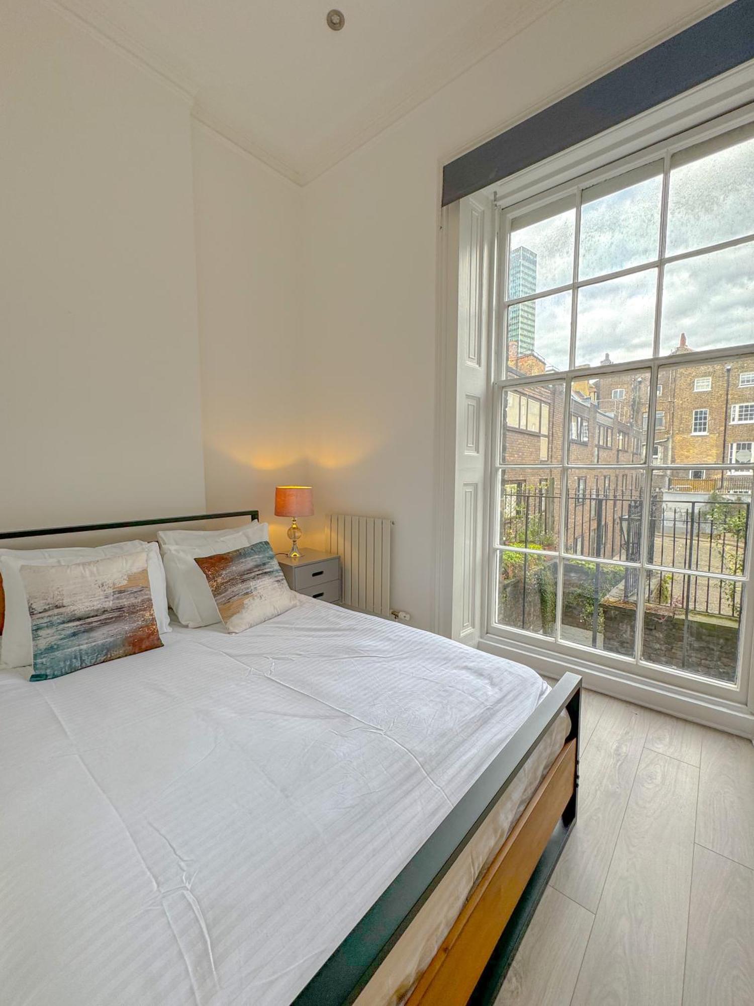 Conway Apartments Лондон Екстериор снимка