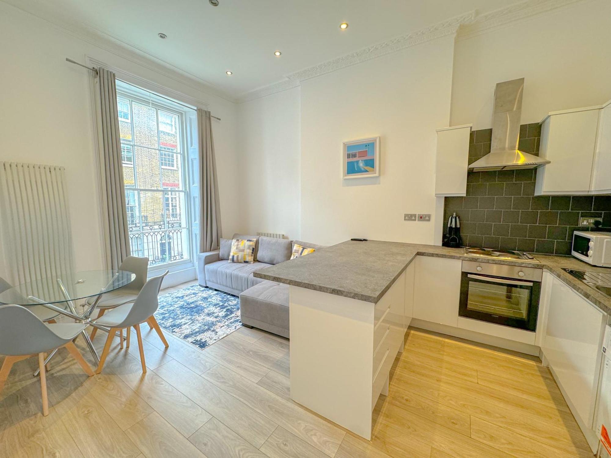Conway Apartments Лондон Екстериор снимка